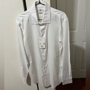 Uniqlo Men’s Super Non Iron White Dress Shirt